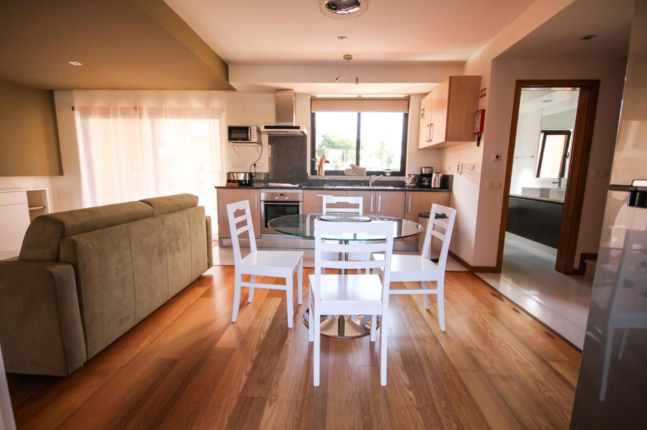Luxury Apartment - T1 Vue Sur Piscine - Praia Da Luz Luaran gambar