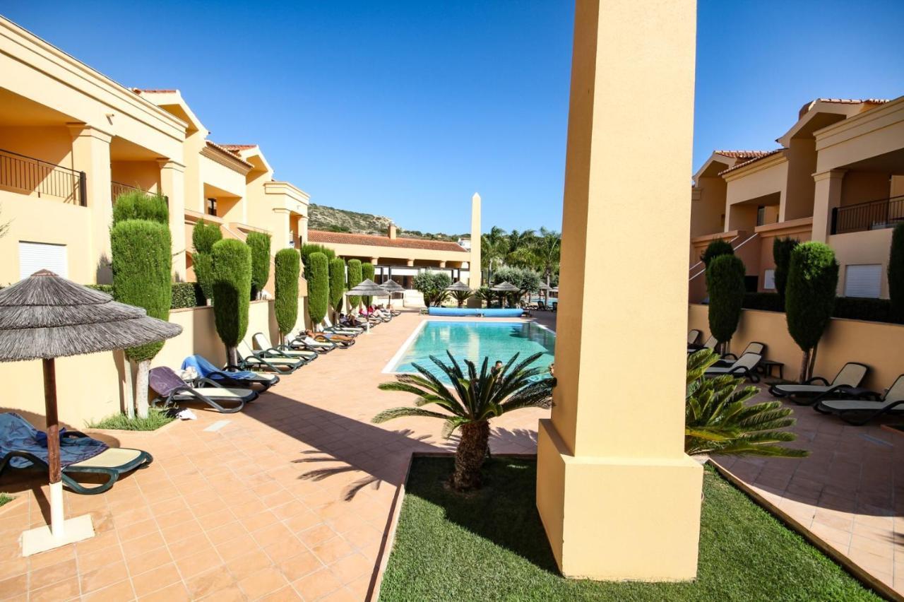 Luxury Apartment - T1 Vue Sur Piscine - Praia Da Luz Luaran gambar