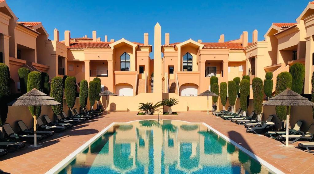 Luxury Apartment - T1 Vue Sur Piscine - Praia Da Luz Luaran gambar